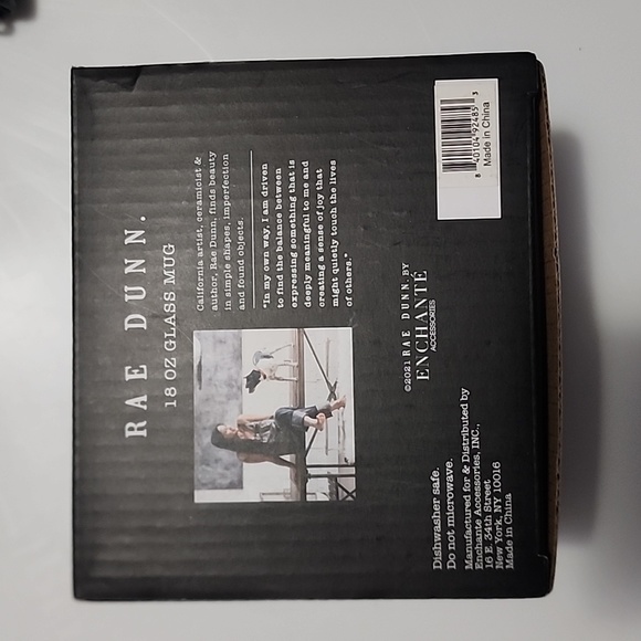 RAE DUNN  18 oz Glass Mug /Sip - Picture 2 of 2